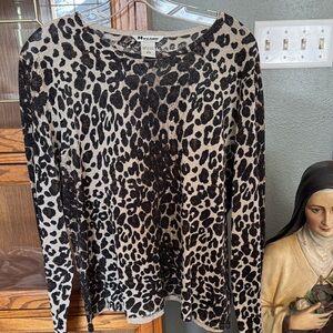 Stylish Leopard Print Long Sleeve Top